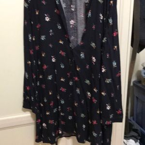 Falls to the knee swing dress long sleeve blue